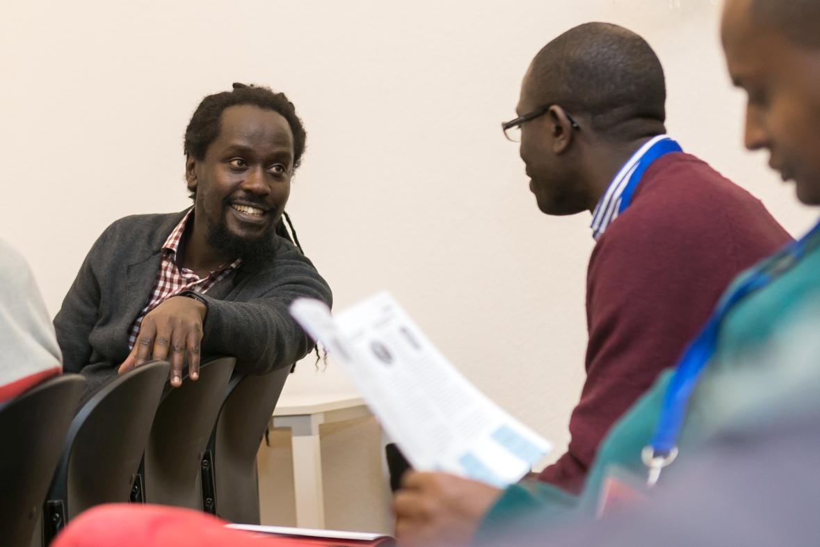 enlarge the image: The Leibniz Programme at the Graduate Academy Leipzig promotes exchange between researchers – international, interdisciplinary and intergenerational. Photo: Swen Reichhold